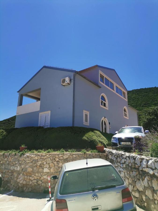 Sunny Blue Apartament Нерезине Екстериор снимка
