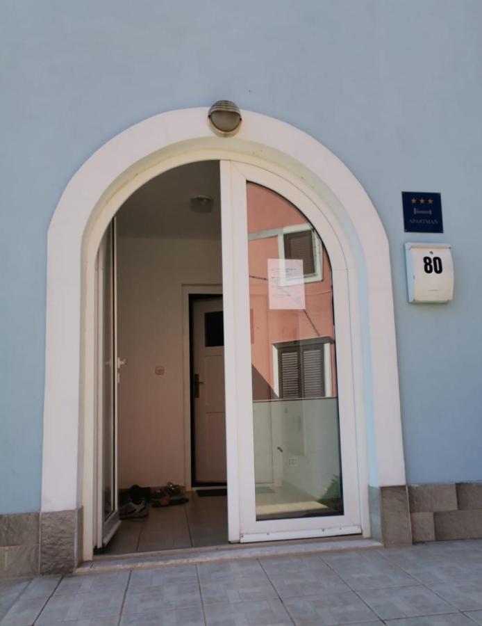 Sunny Blue Apartament Нерезине Екстериор снимка
