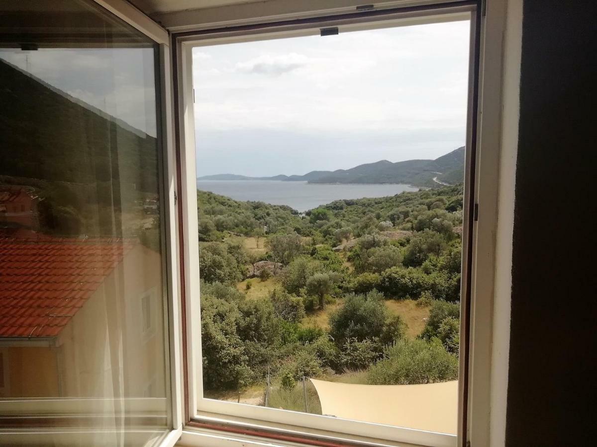 Sunny Blue Apartament Нерезине Екстериор снимка